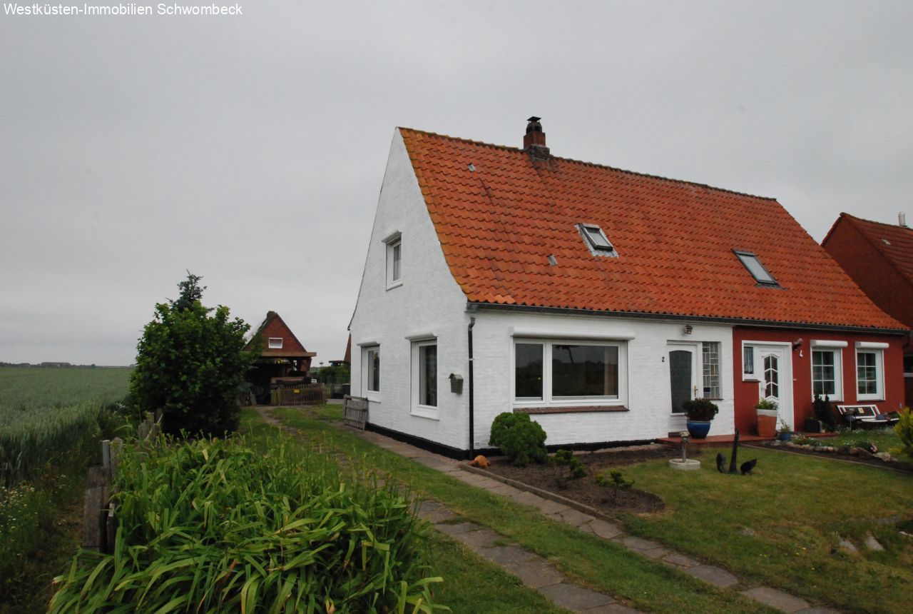 Friedrichskoog-Spitze: Reserviert! Doppelhaushälfte mit tollem Panoramablick an der Nordsee! 