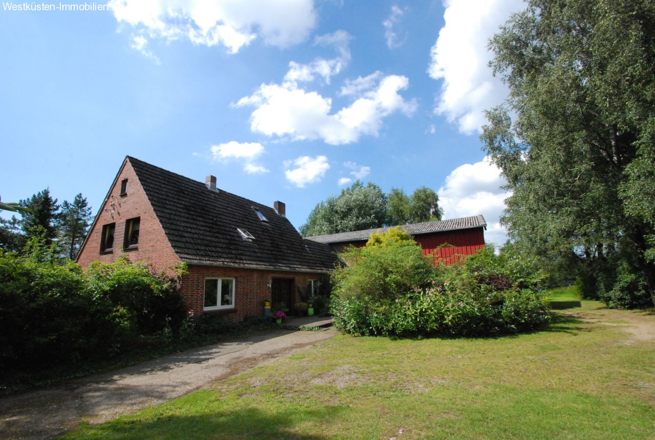 Arkebek: Das Landhaus (Resthof) mit Charme in traumhafter Alleinlage! 