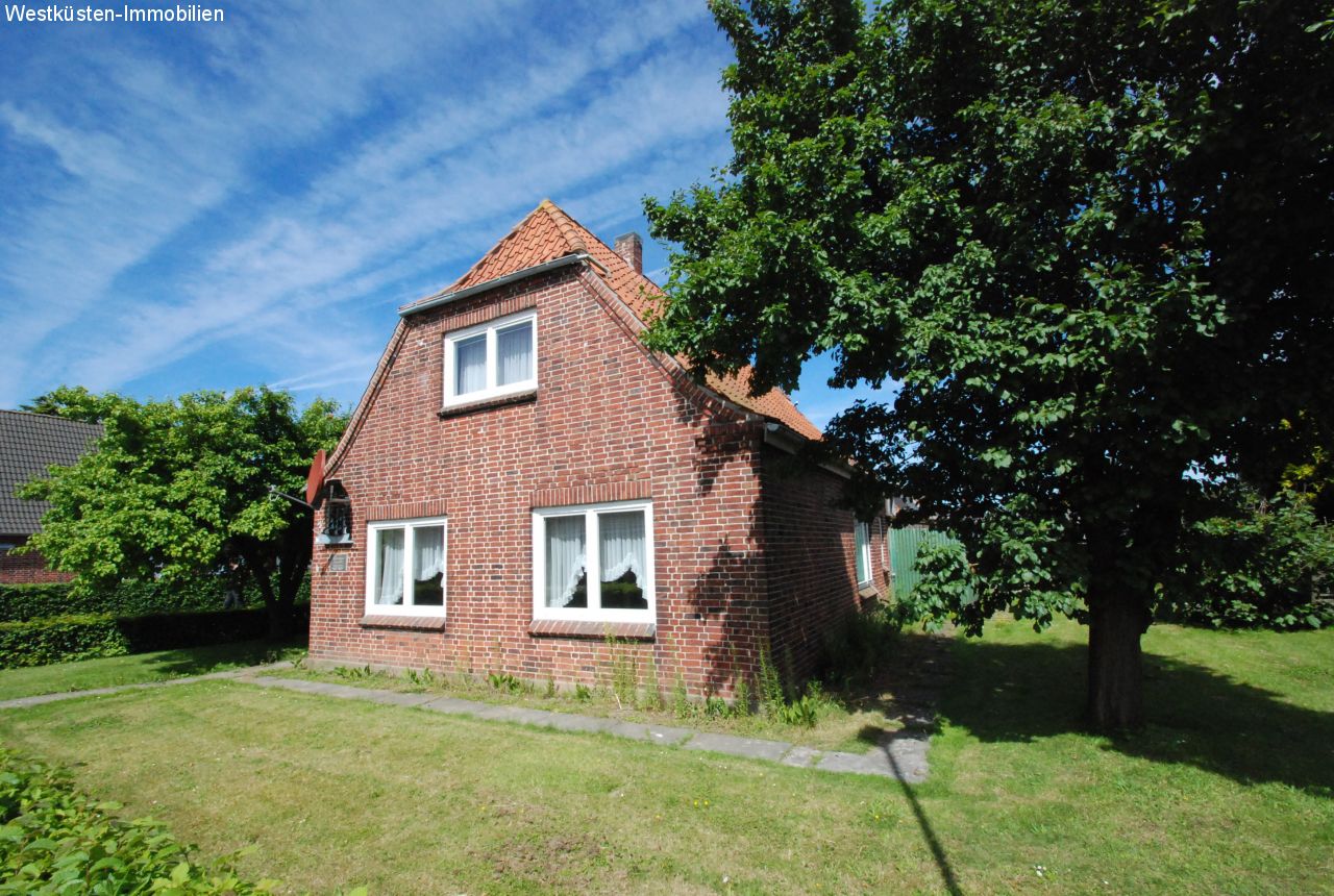 Friedrichskoog: Reserviert! Für Handwerker - Sanierungsbedürftiges Einfamilienhaus an der Nordsee! 