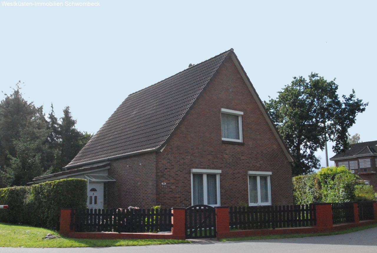 St. Michaelisdonn: Das sehr gepflegte Einfamilienhaus in ruhiger Ortsrandlage! 