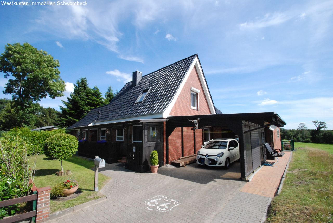 Hochdonn: Das attraktive Einfamilienhaus in traumhafter Lage am Nord-Ostsee-Kanal! 