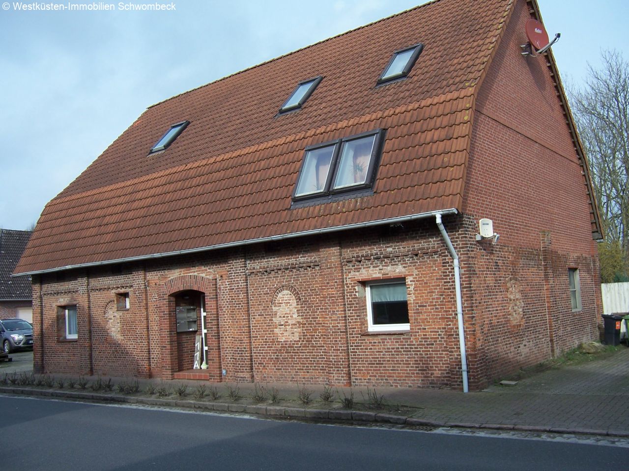 Eddelak: Das 4-Familienhaus in Ortslage! 