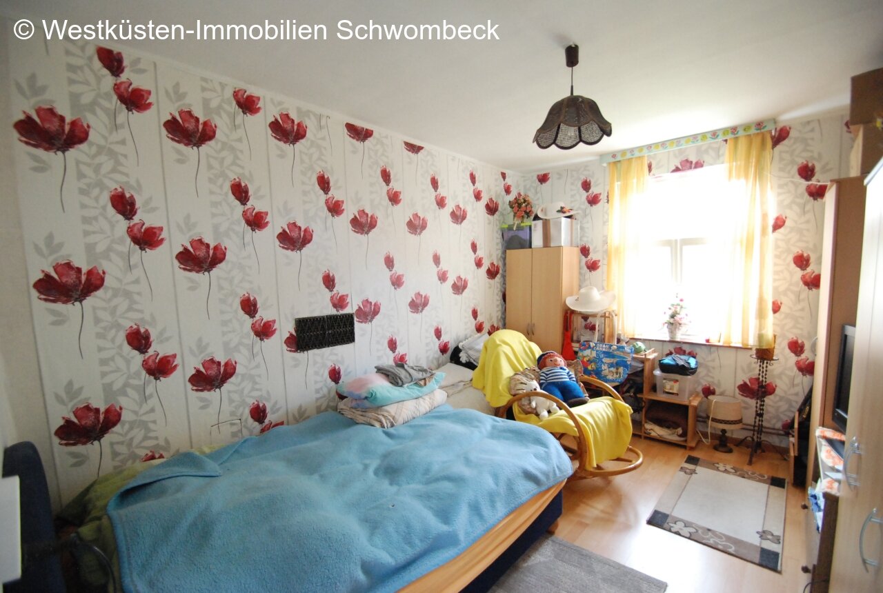 Schlafzimmer 1
