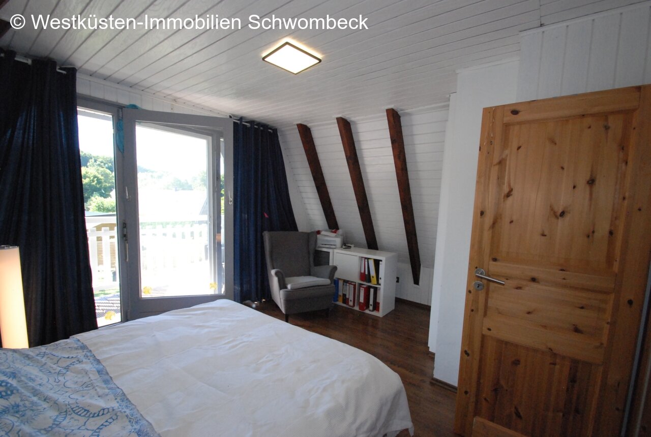 Schlafzimmer 1 DG