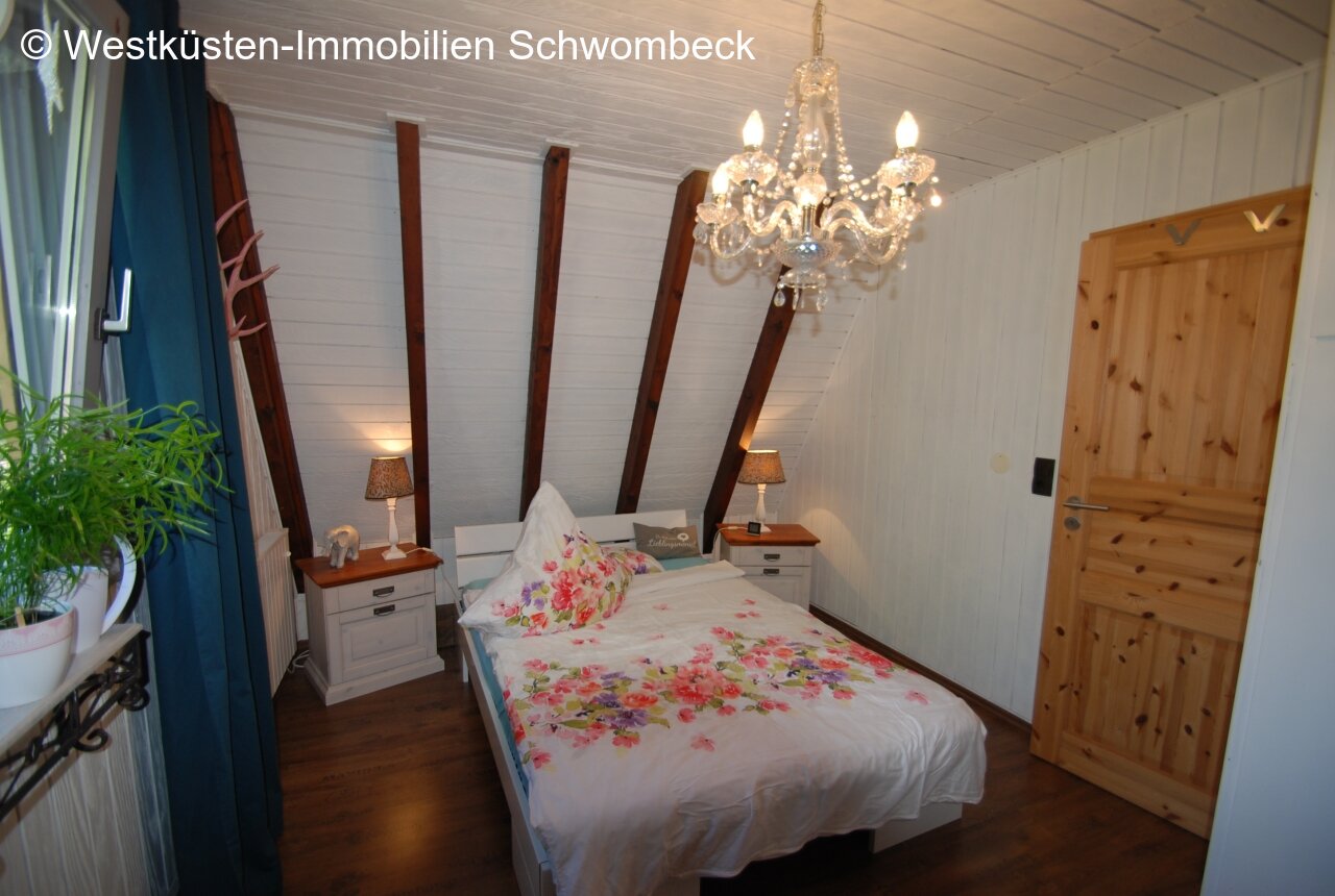 Schlafzimmer 2 DG