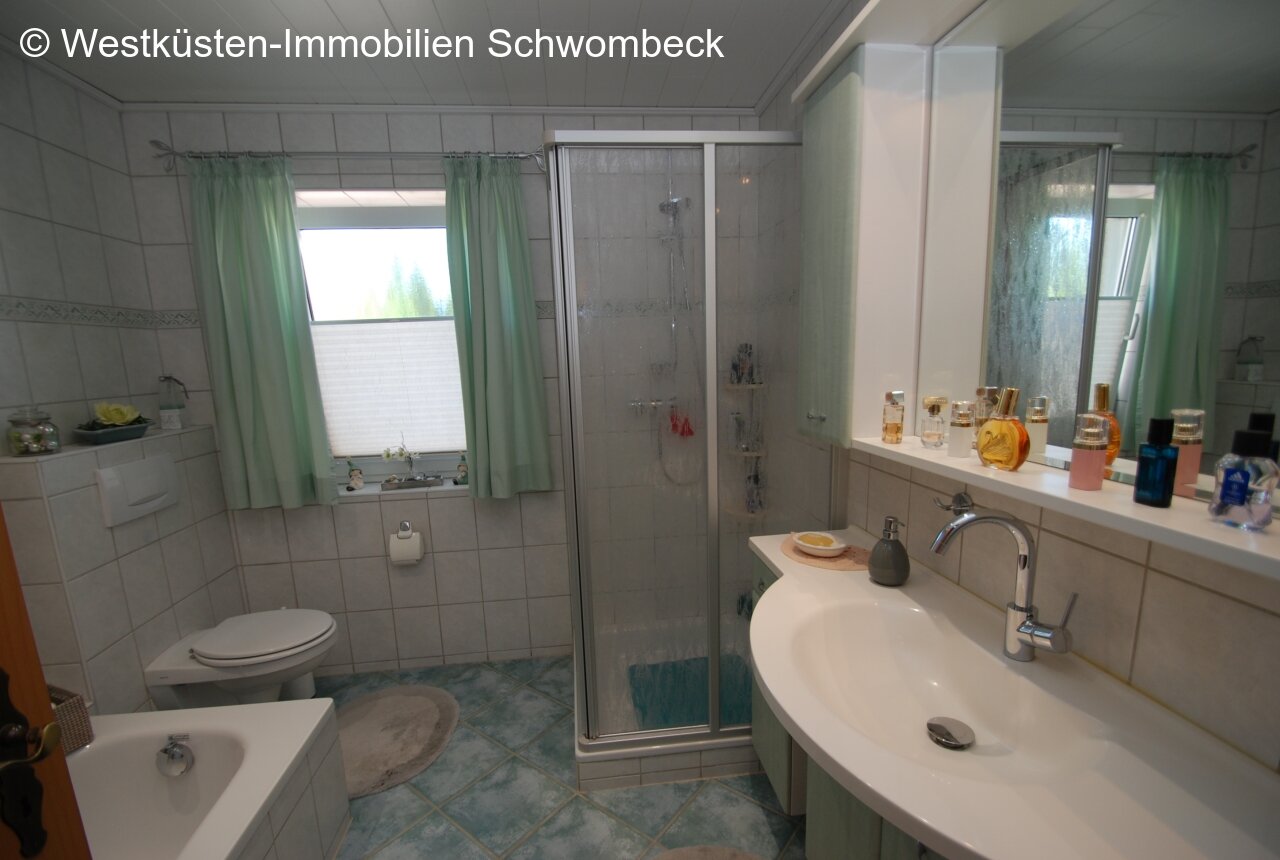 Badezimmer EG