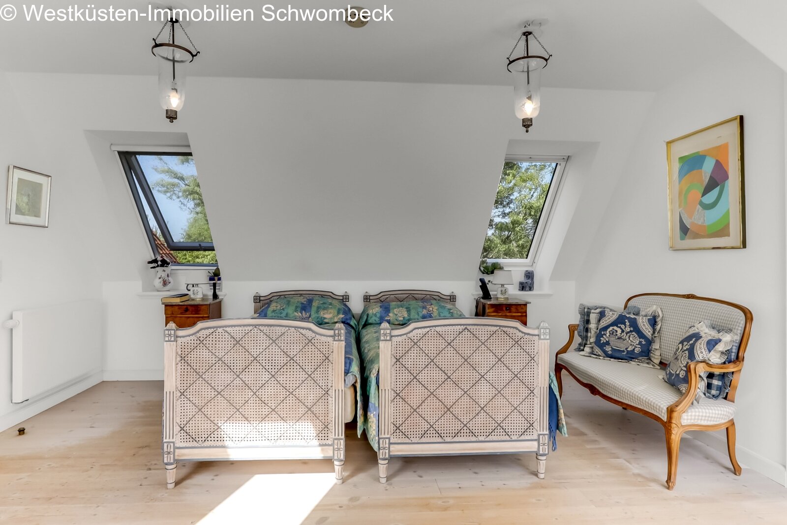 Schlafzimmer DG