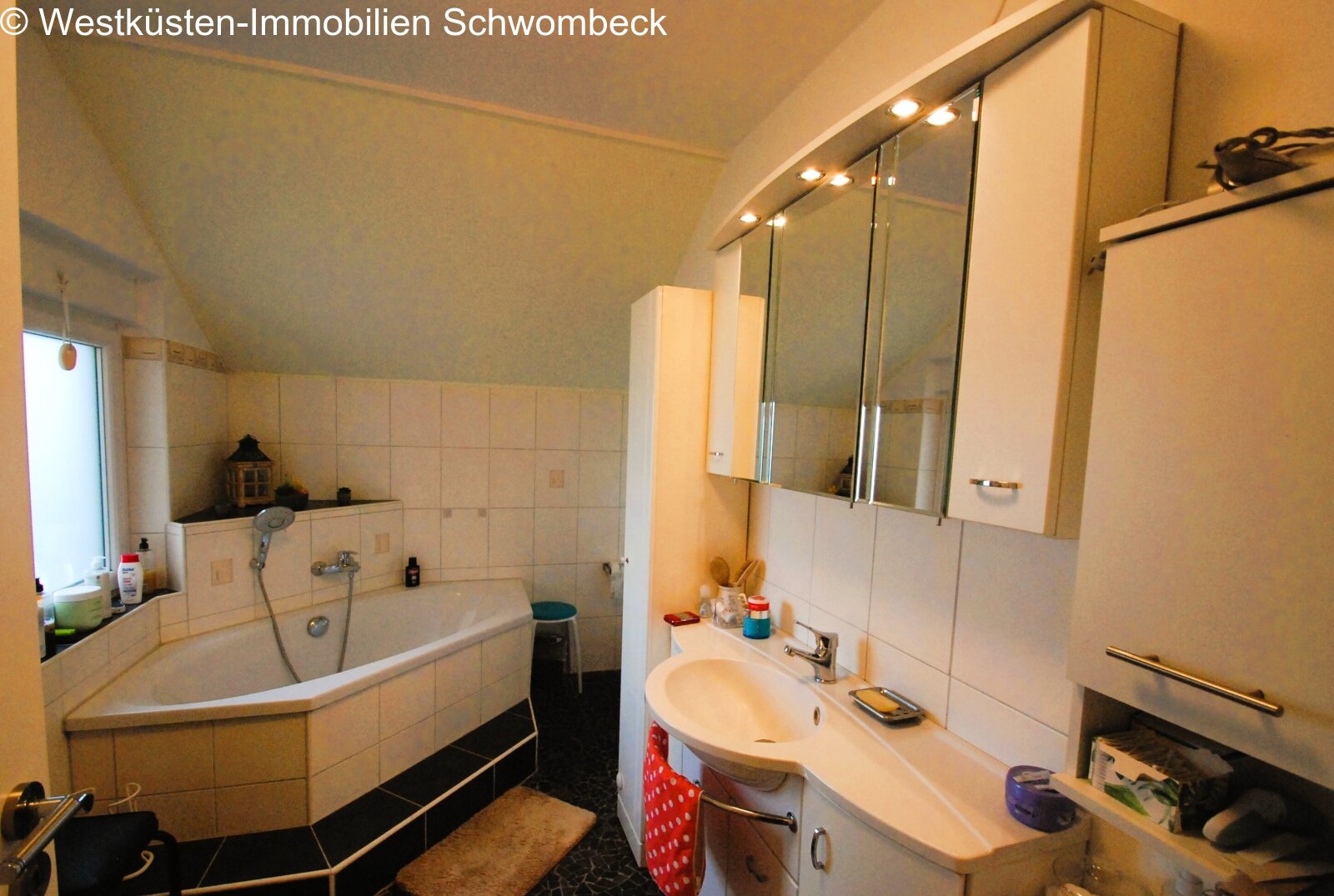 Badezimmer EG