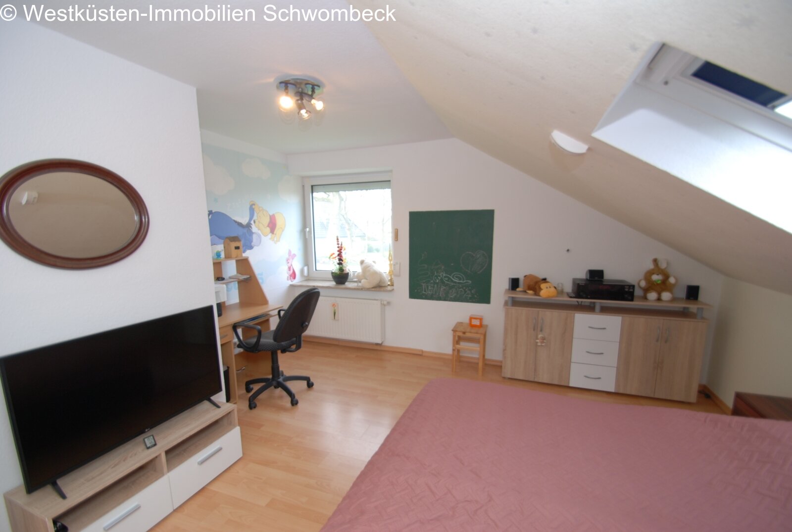 Schlafzimmer DG