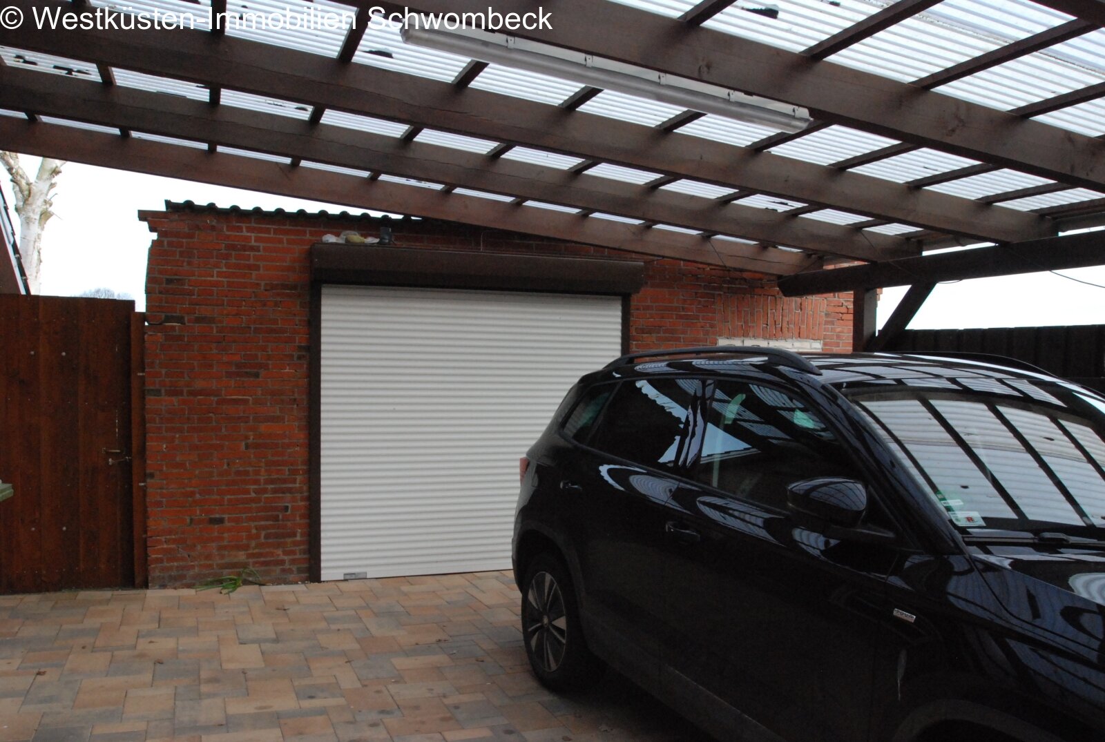 Garage und Carport