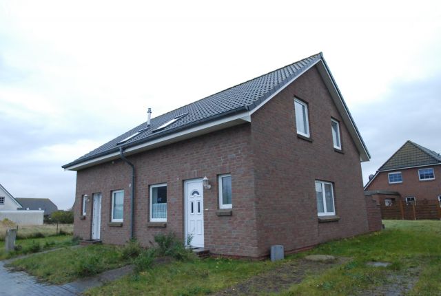 Friedrichskoog: Das moderne Doppelhaus in ruhiger Lage ! 