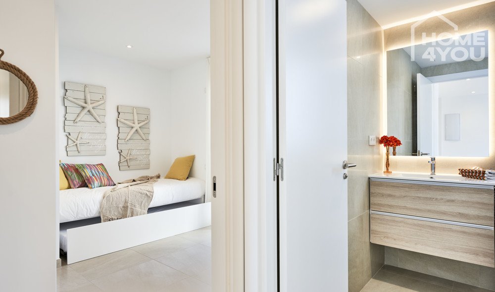 Schlafzimmer 2
