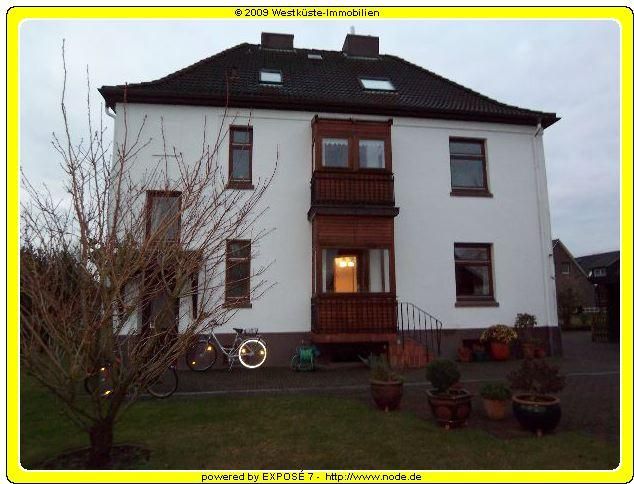 Heide: Die hübsche und helle Altbauwohnung ! 