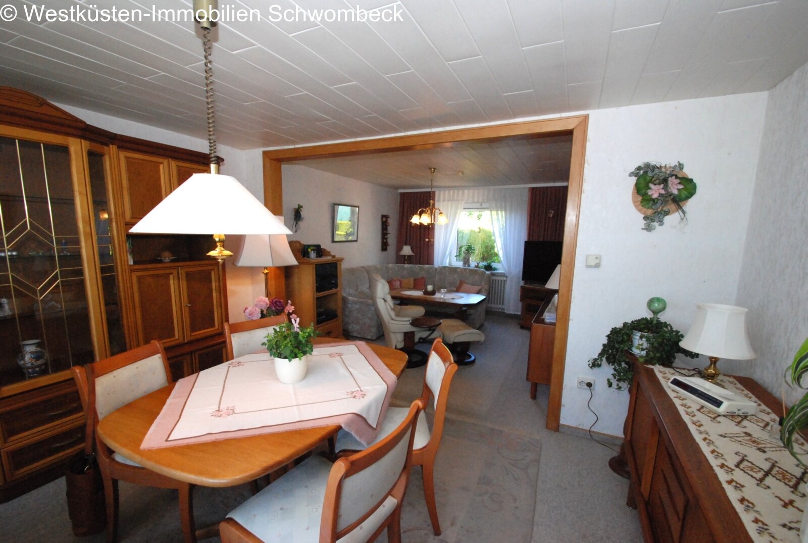 Wohn/-Esszimmer