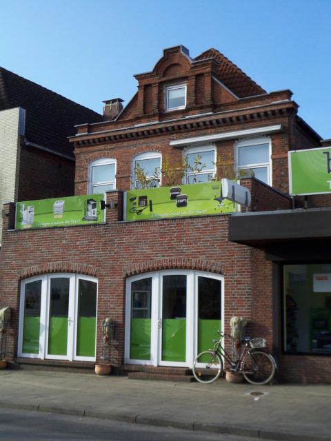 Heide: Die helle Altbauwohnung in der City! 