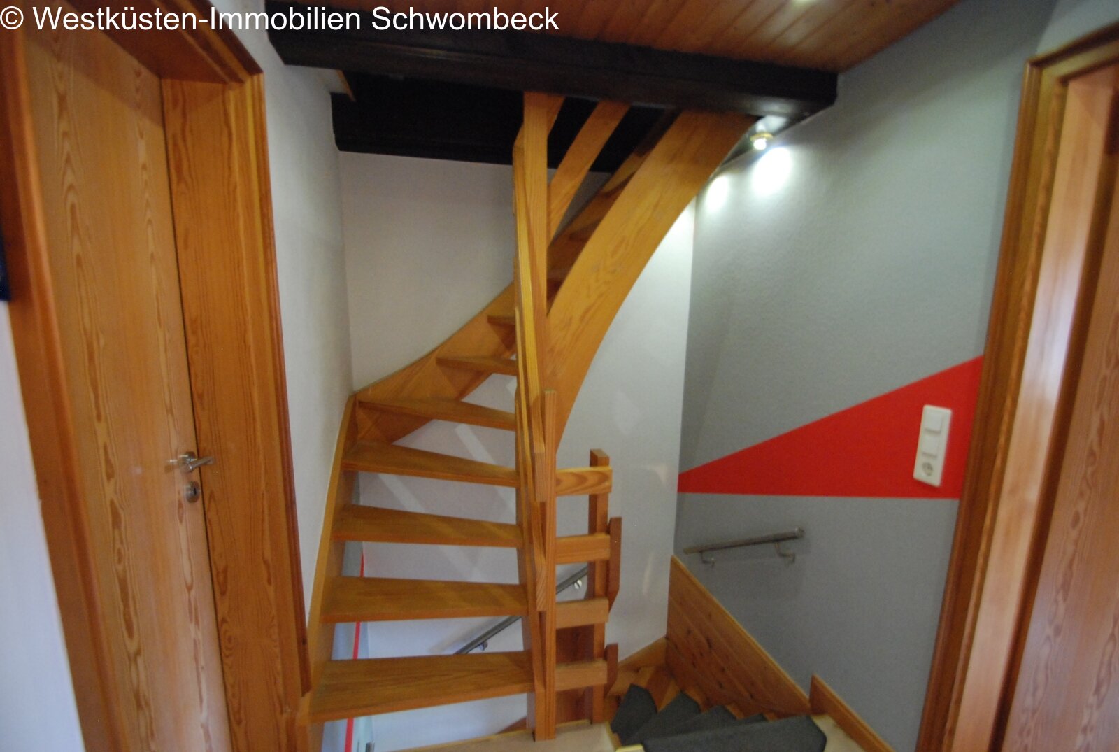 Treppe zum Spitzboden