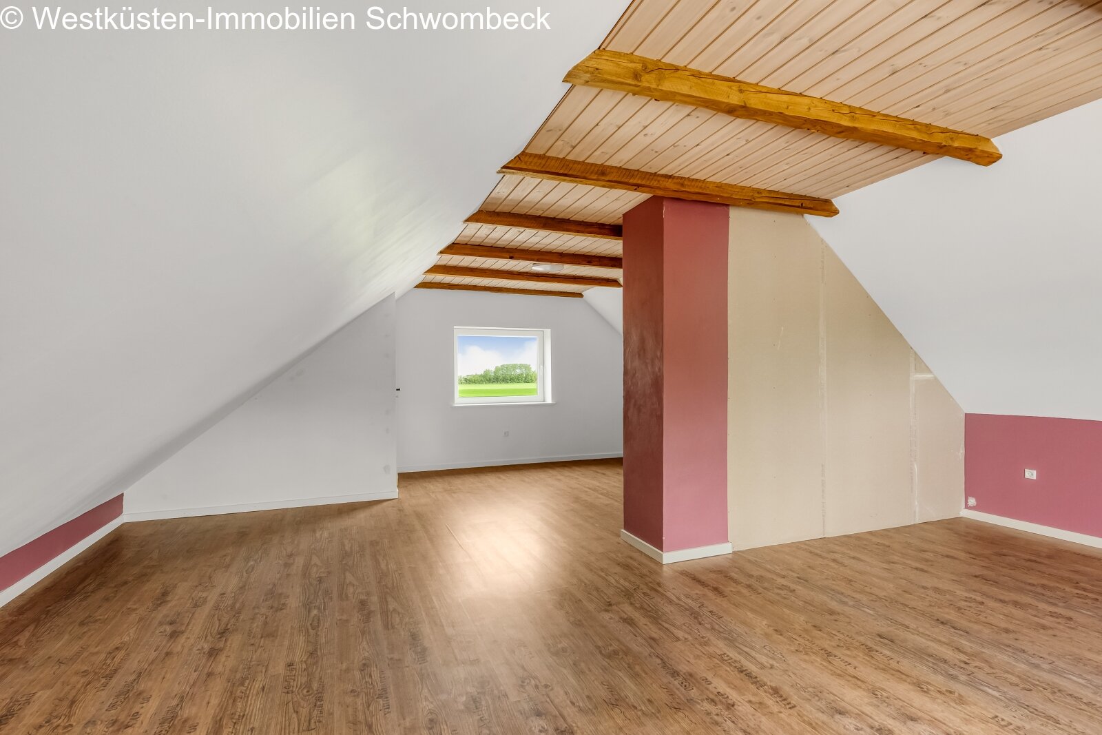 Dachstudio/ SZ