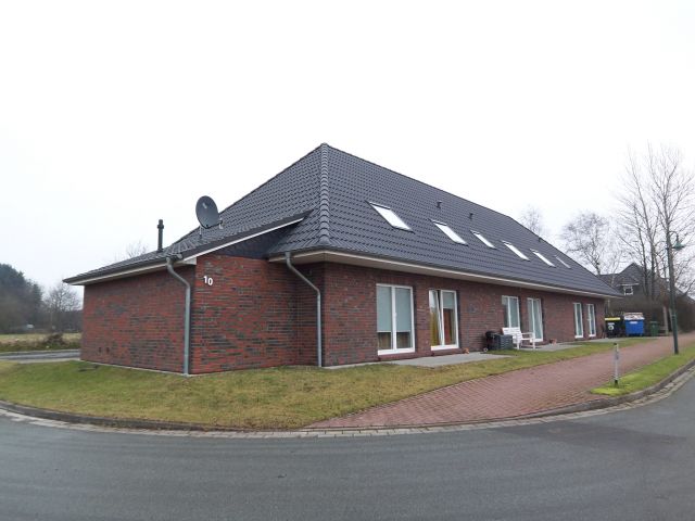 Heide: Schöne Studenten Single-EG-Wohnung, nur 100m zur Fachhochschule! 