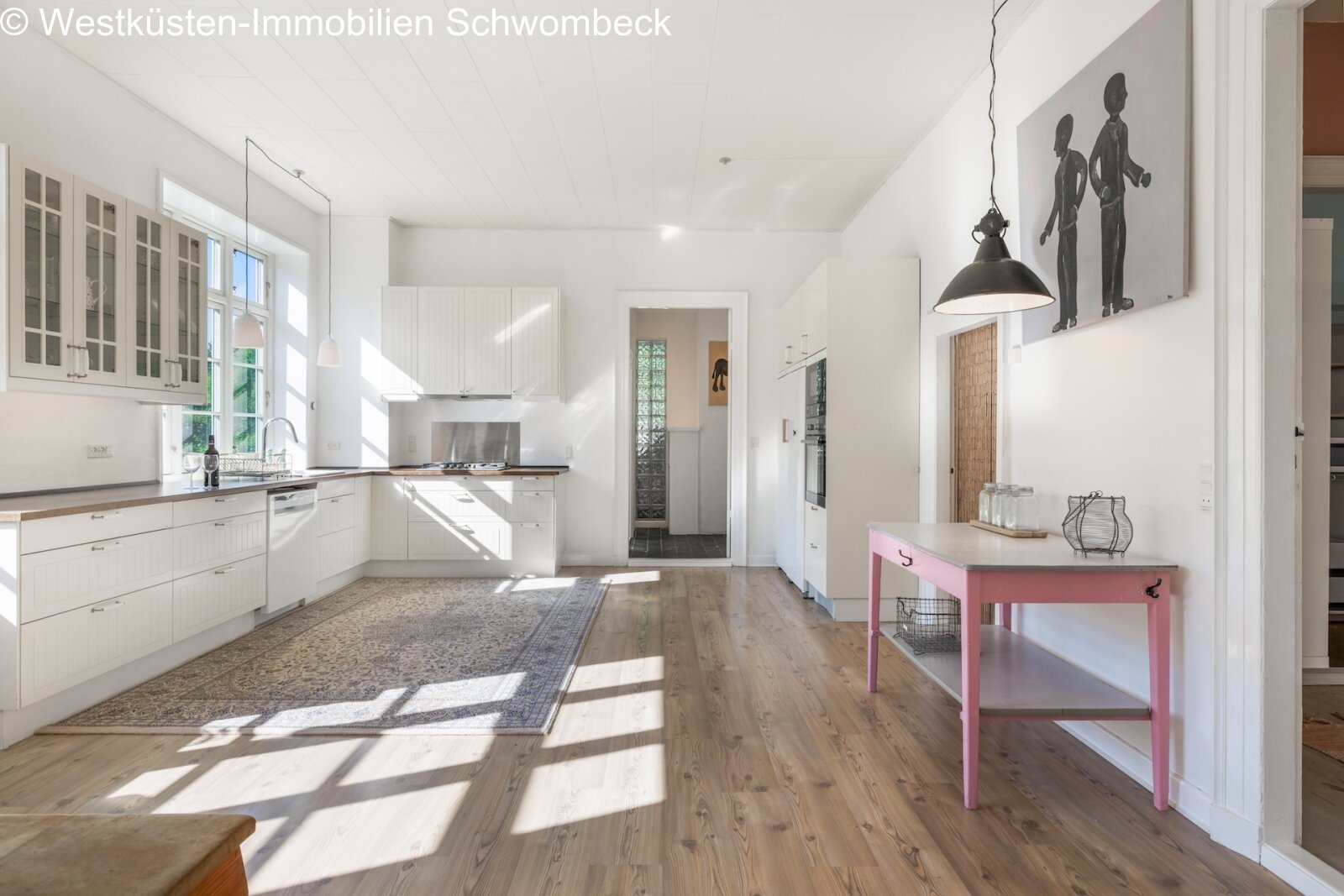 Zimmer mit off. Küche