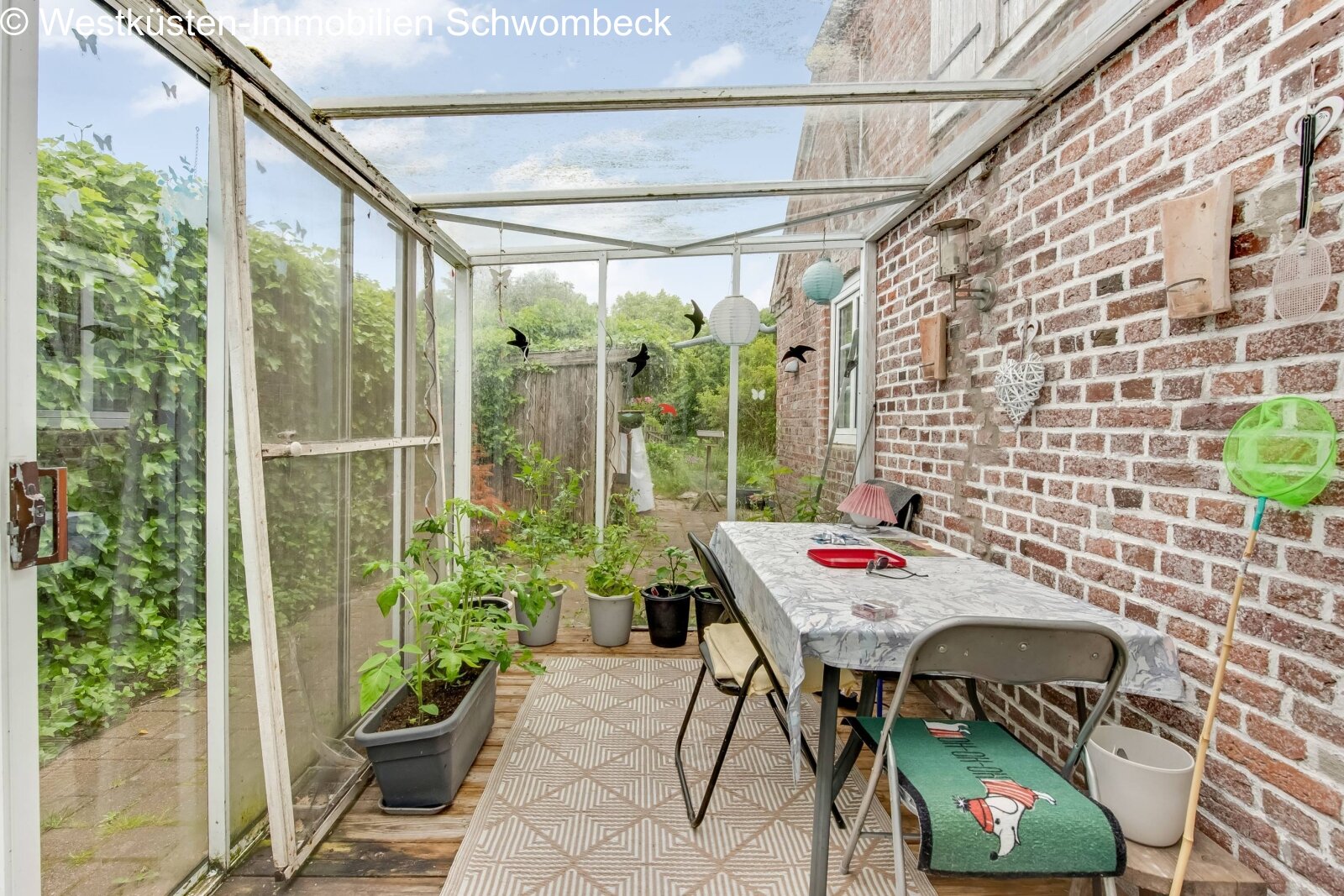 überdachte Terrasse