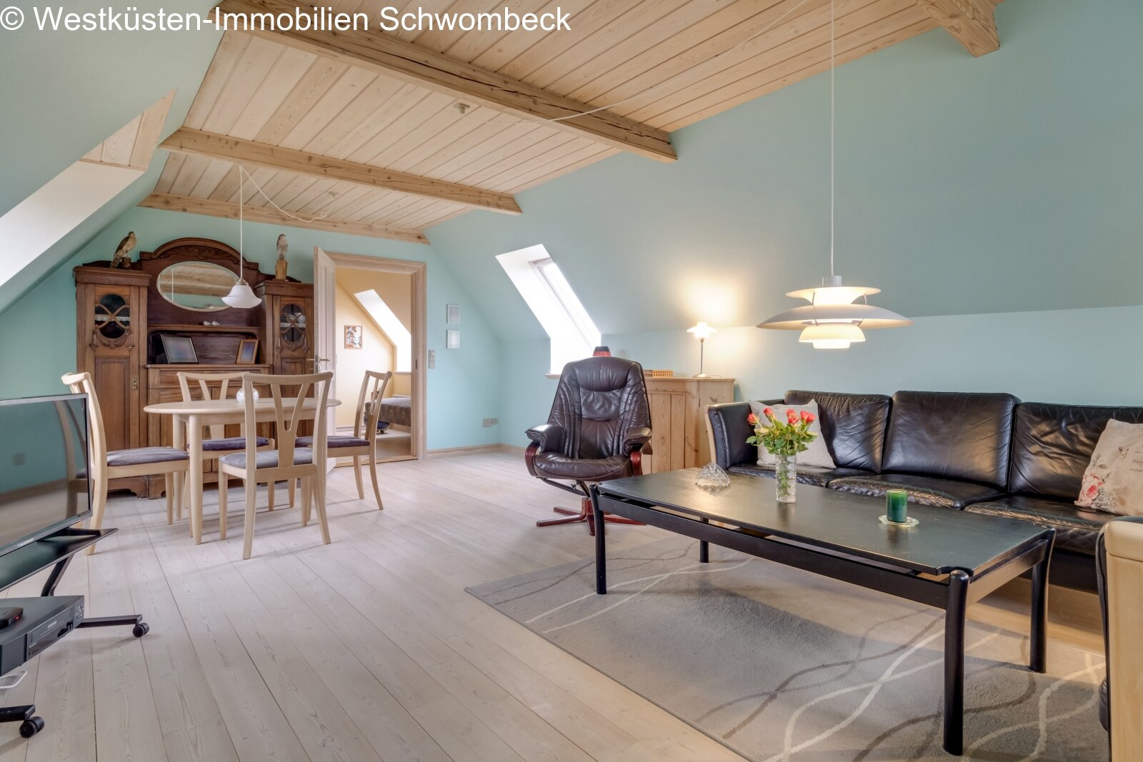 Wohnzimmer DG