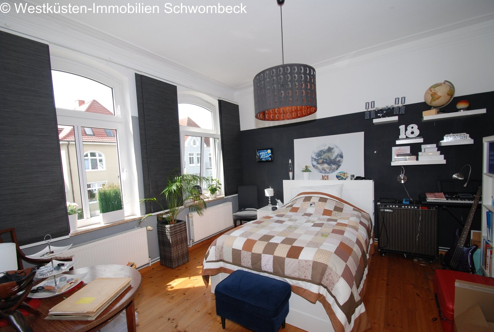 Schlafzimmer 2 DG