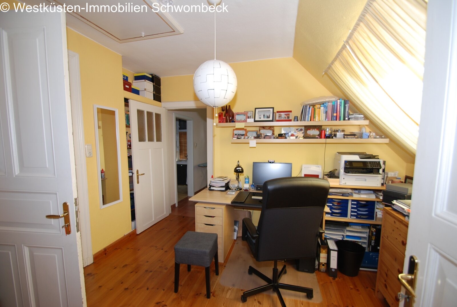 Arbeitszimmer