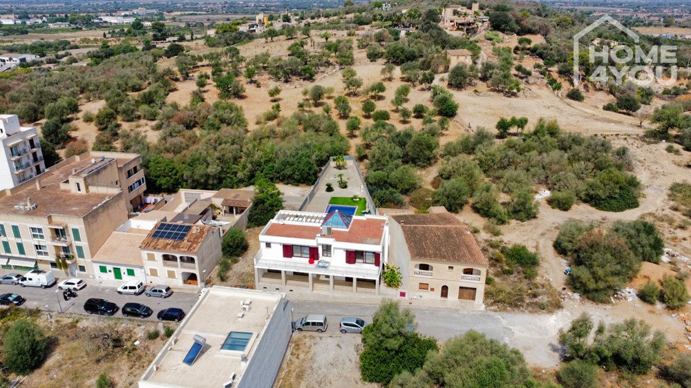 Ansicht oben Straßenseite Ansicht oben Straßenseite
