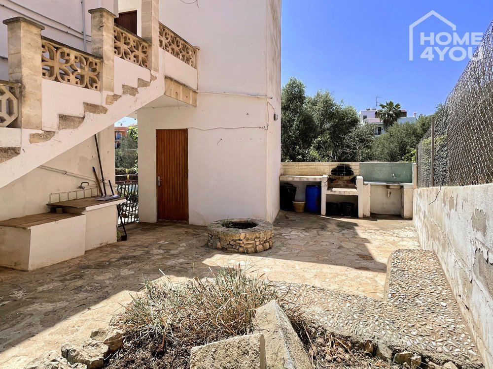 Terrasse mit Außenküche Terrasse mit Außenküche