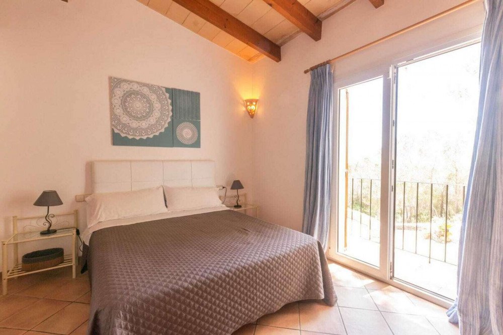 Große Schlafzimmer mit Balkon Luxusimmobilie Portocolom Große Schlafzimmer mit Balkon Luxusimmobilie Portocolom