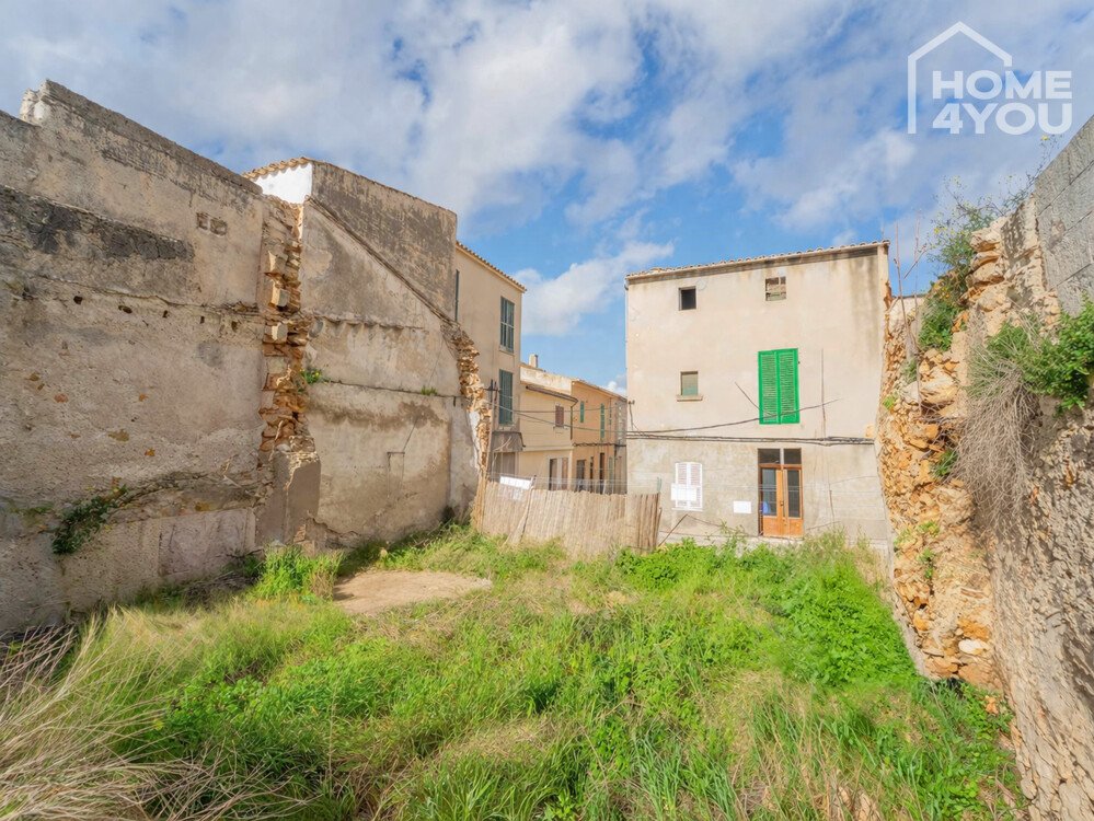 Stadthaus-mit-Projekt-grosse-Grundstück-13