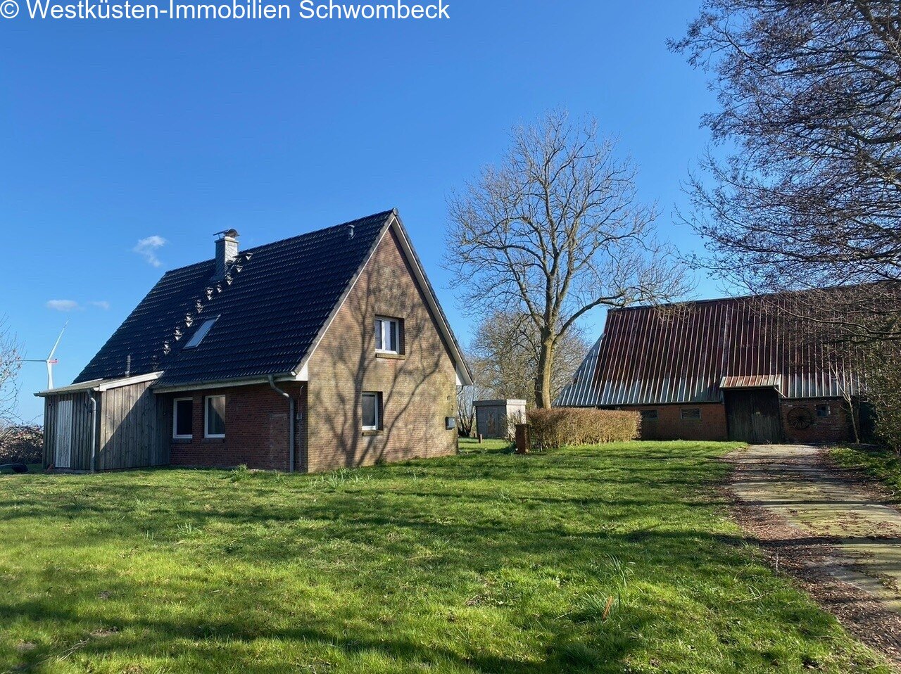 Ruhige Hofanlage mit Wohnhaus und vielseitig nutzbaren Nebengebäuden Ruhige Hofanlage mit Wohnhaus und vielseitig nutzbaren Nebengebäuden