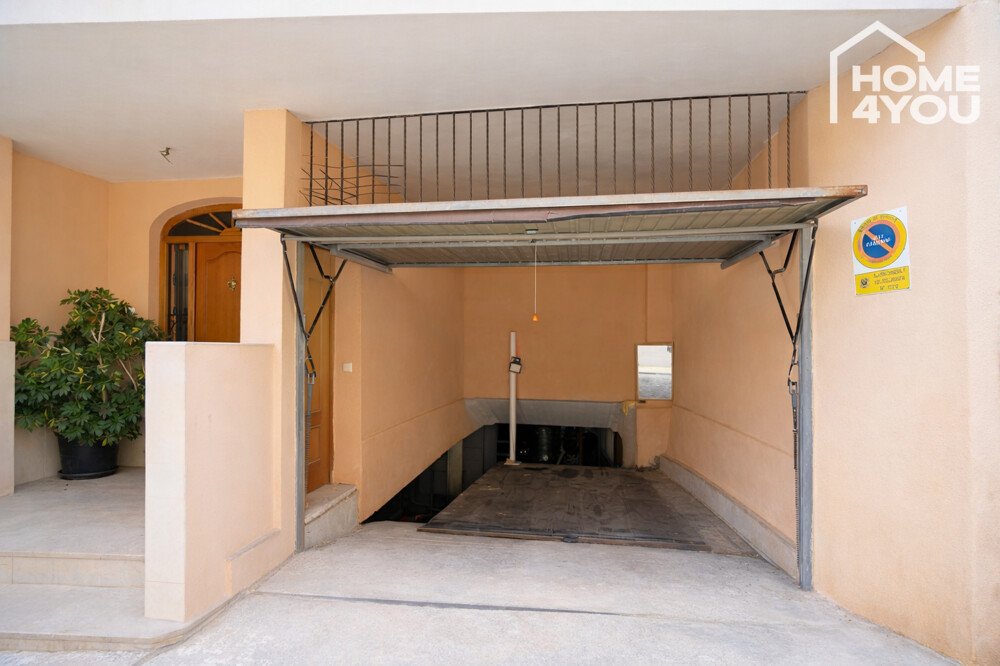 Garage Garage