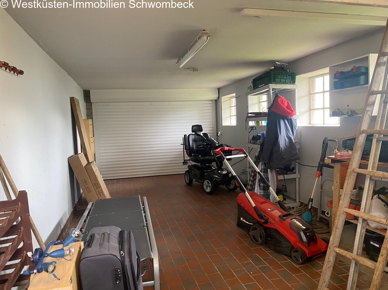 Garage Garage