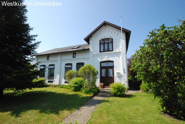 Offenbüttel: Für Handwerker - großes Haus mit wunderschönem Garten nähe Nord-Ostsee-Kanal! 